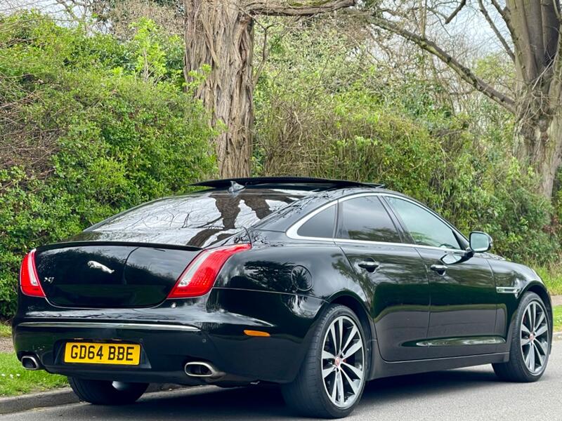 JAGUAR XJ