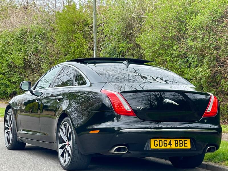 JAGUAR XJ