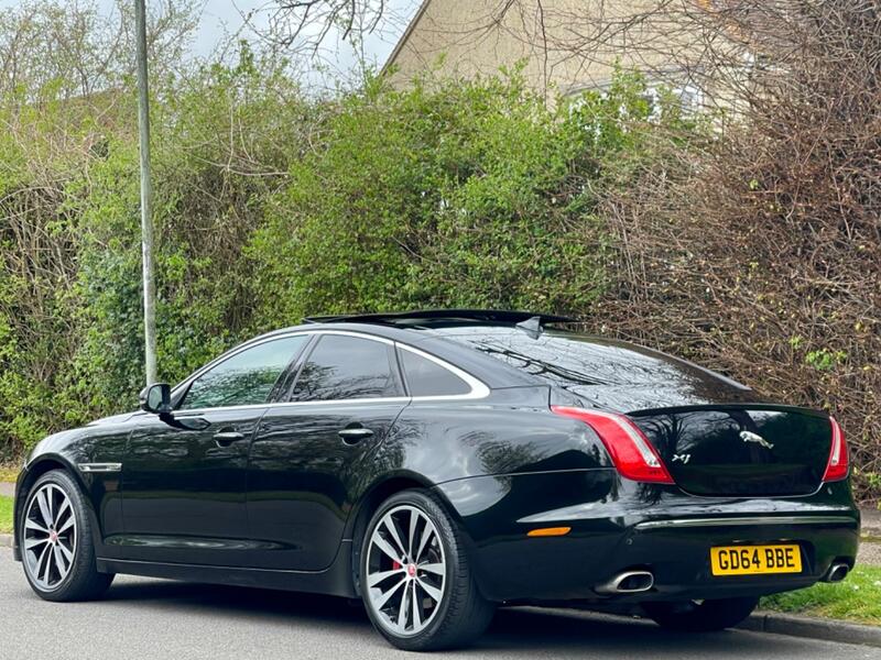 JAGUAR XJ