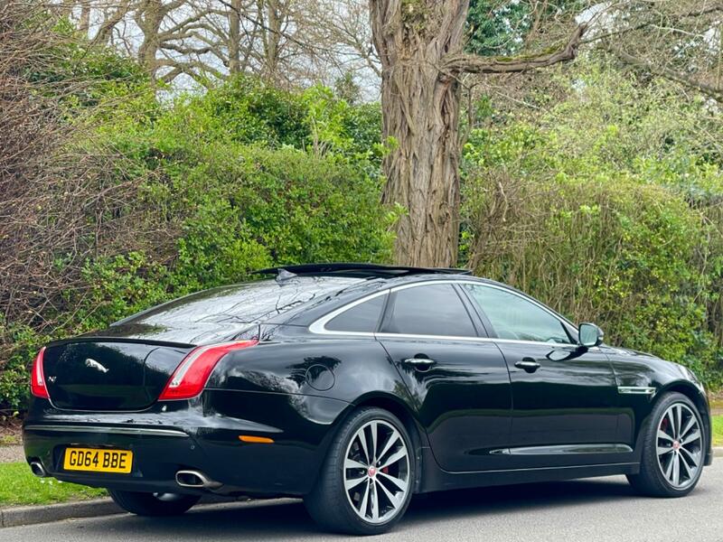 JAGUAR XJ