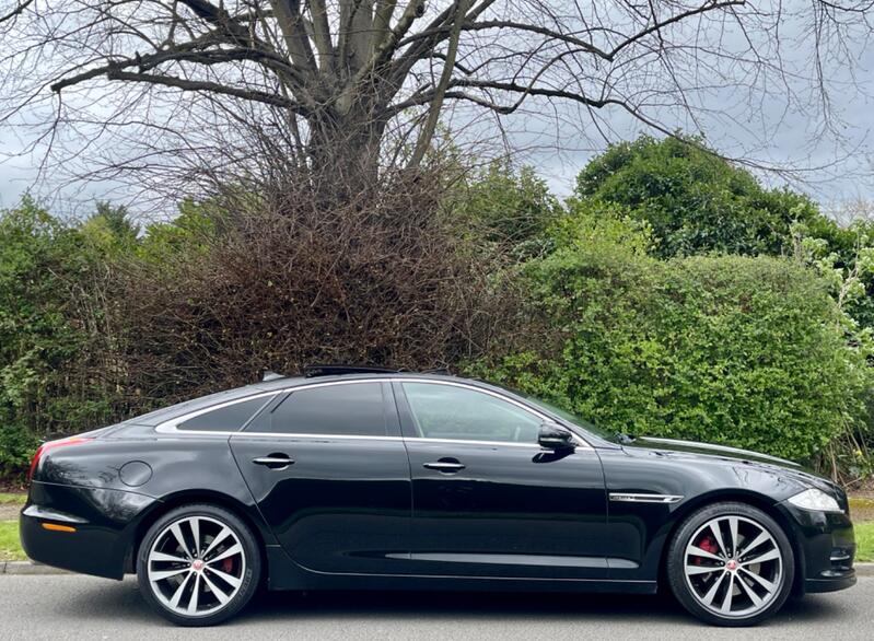 JAGUAR XJ