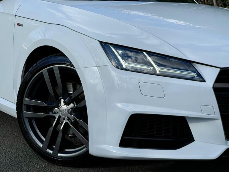 AUDI TT