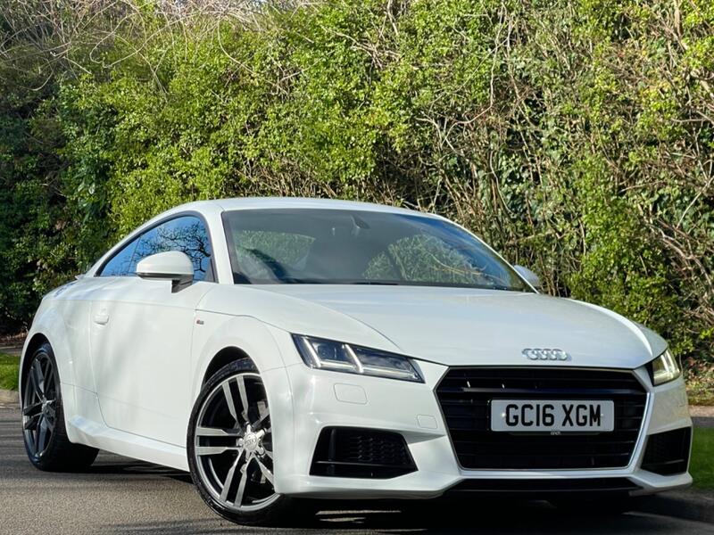 AUDI TT