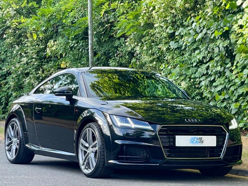 AUDI TT