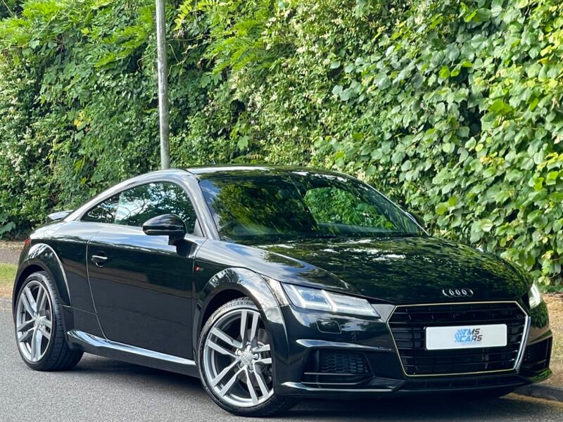 AUDI TT