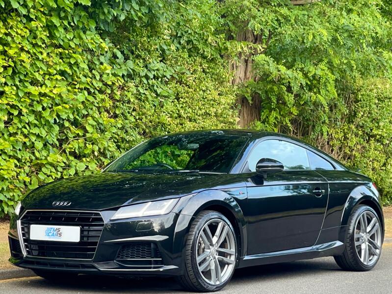 AUDI TT
