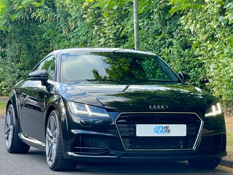 AUDI TT