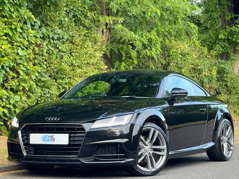 AUDI TT