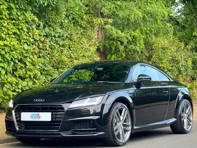 AUDI TT