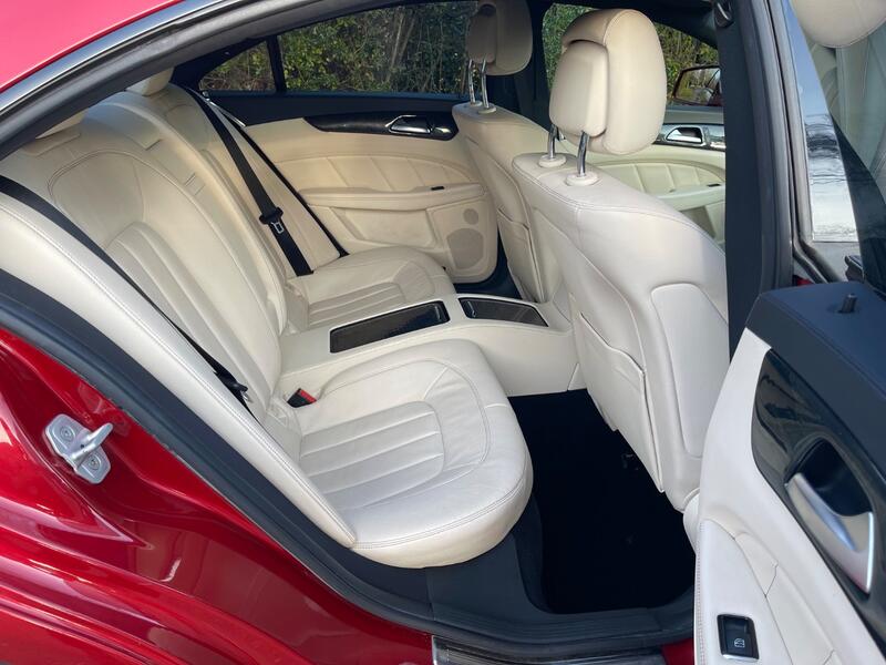 MERCEDES-BENZ CLS