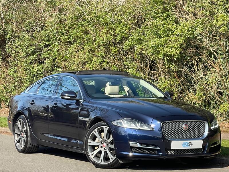 JAGUAR XJ
