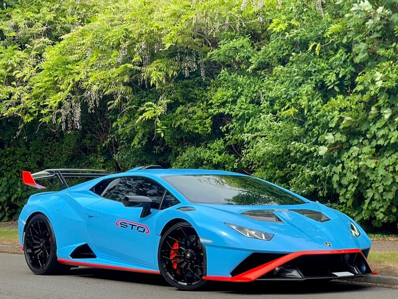 LAMBORGHINI HURACAN
