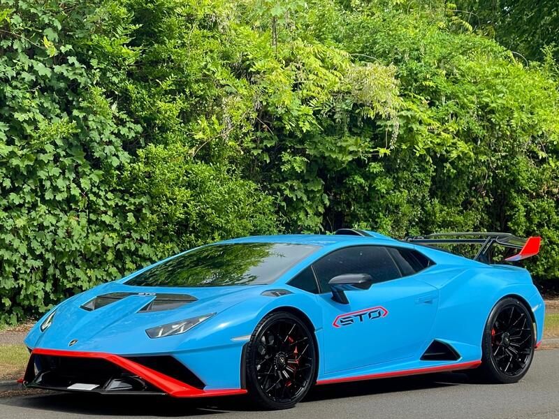 LAMBORGHINI HURACAN