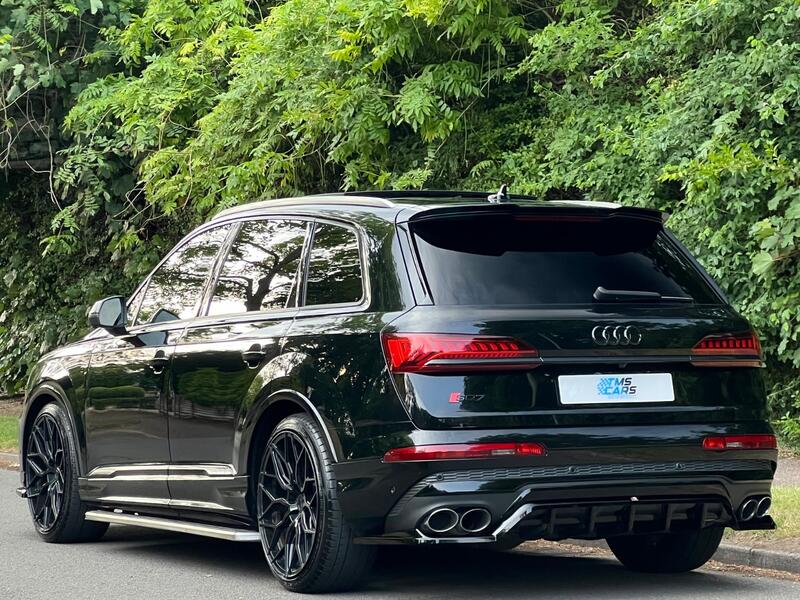 AUDI SQ7