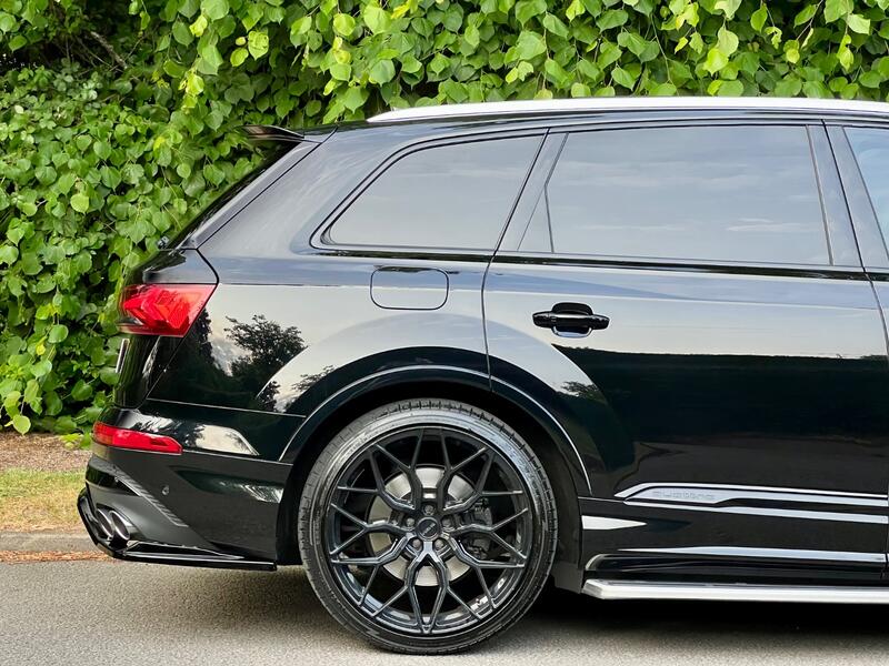 AUDI SQ7