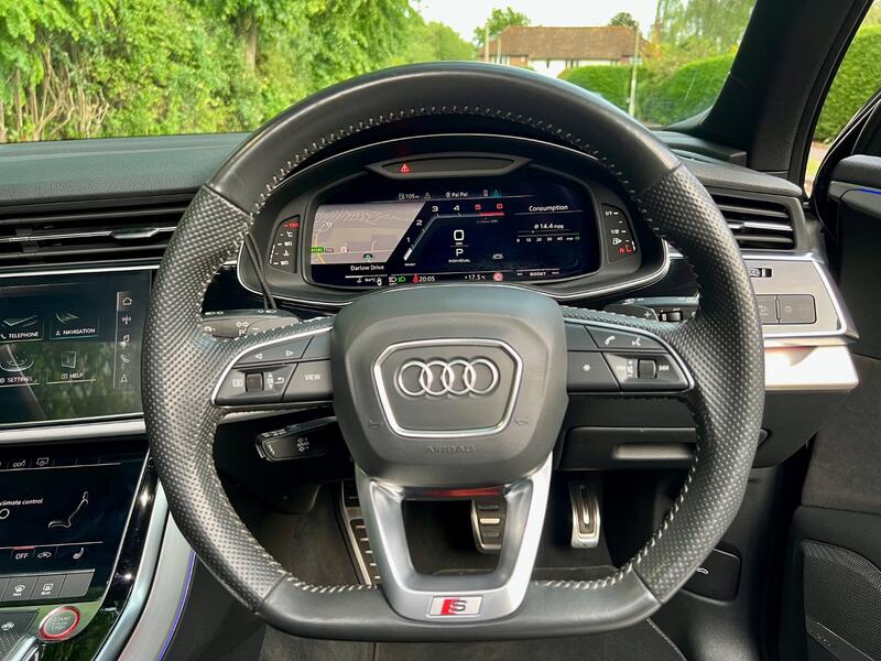 AUDI SQ7