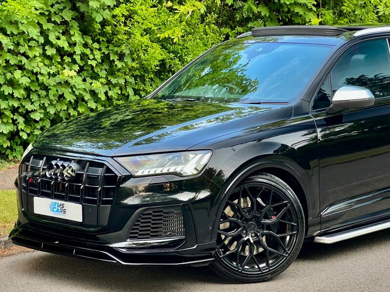 AUDI SQ7