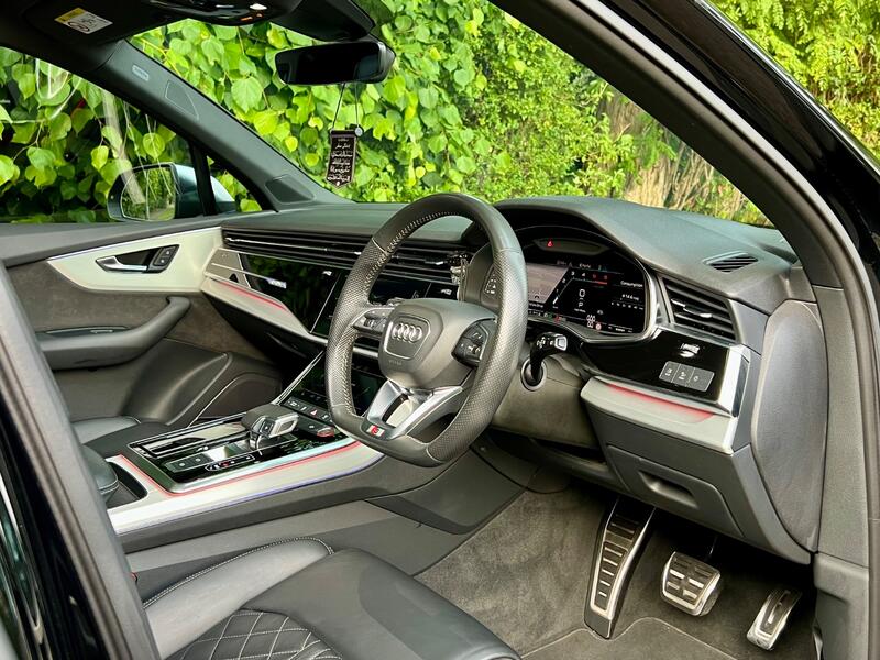 AUDI SQ7