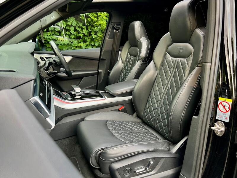 AUDI SQ7
