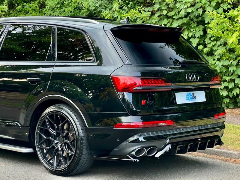 AUDI SQ7