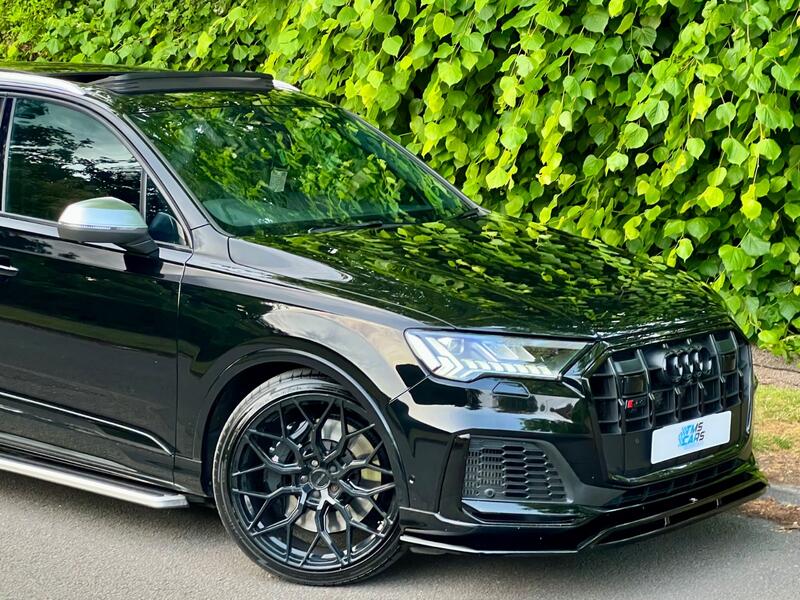 AUDI SQ7