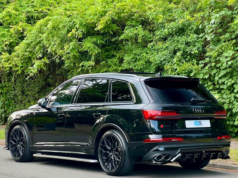 AUDI SQ7
