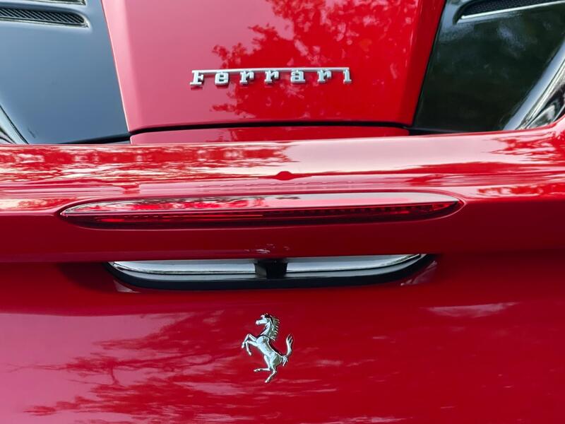 FERRARI F8 SPIDER